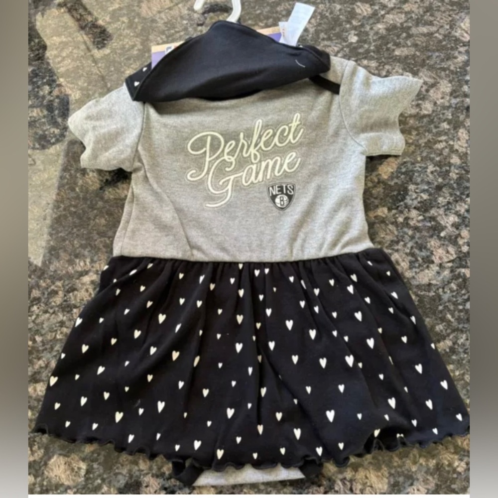 Baby Girl NBA STORE Creeper Dress Bib Bootie 3pc Set Brooklyn Nets 24 Months